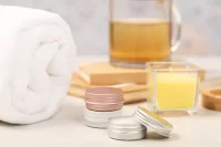 balzám na rty zlatá s potiskem loga - foto 6