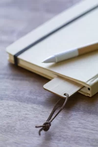 bambusová záložka přírodní s potiskem loga - foto 3