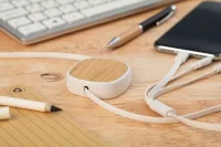 bezdrátová nabíječka se stojánkem na mobil bílá s potiskem loga - foto 12