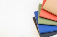 blok červená s potiskem loga - foto 5