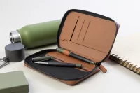 cestovní organizér z RPU hnědá s potiskem loga - foto 8