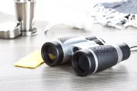 dalekohled černá s potiskem loga - foto 3