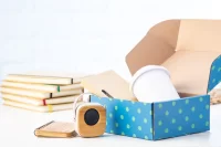 dárková krabice bílá s potiskem loga - foto 6