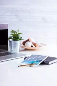 dotykové kuličkové pero zlatá s potiskem loga - foto 2