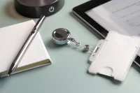 držák na ski pass stříbrná s potiskem loga - foto 7