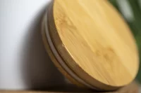 hrnek bílá s potiskem loga - foto 3