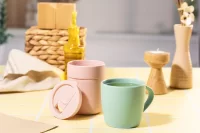 hrnek limetková zelená s potiskem loga - foto 5