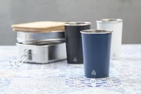 kelímek na pití bílá s potiskem loga - foto 2