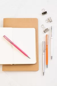 kuličkové pero růžová s potiskem loga - foto 3