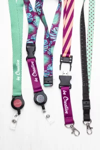 lanyard se sublimací na zakázku bílá s potiskem loga - foto 3