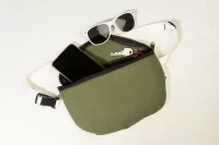 ledvinka z recyklovaného plátna zelená s potiskem loga - foto 7