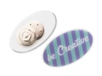 magnetický odznak bílá s potiskem loga - foto 3