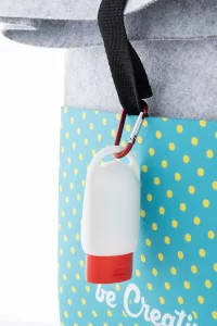 mléko na opalování červená s potiskem loga - foto 4