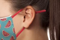 obličejová maska na zakázku červená s potiskem loga - foto 6