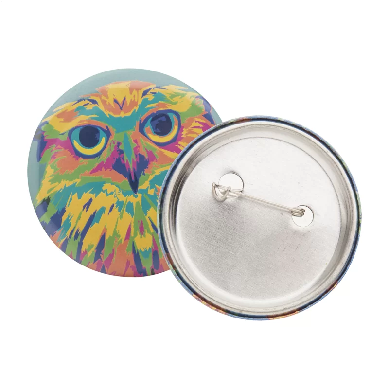 placka - odznak se špendlíkem bílá s potiskem loga