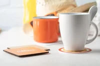 podšálek, čtverec bílá s potiskem loga - foto 4