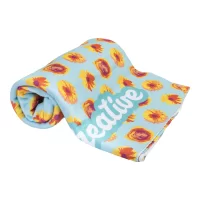 polární deka z RPET na zakázku bílá s potiskem loga