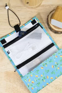 pouzdro-organizér z RPET na zakázku černá s potiskem loga - foto 8