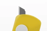 přívěšek na klíče s nožíkem na papír žlutá s potiskem loga - foto 2