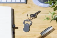 přívěšek na klíče s otvírákem na láhve stříbrná s potiskem loga - foto 5