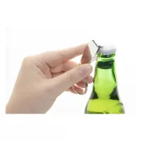 přívěšek na klíče s otvírákem na láhve stříbrná s potiskem loga - foto 7