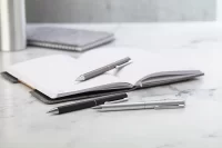 psací sada šedá s potiskem loga - foto 11