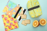 pytlík na zakázku na svačinu bílá s potiskem loga - foto 12