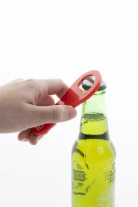 RABS otvírák na lahve  červená s potiskem loga - foto 5