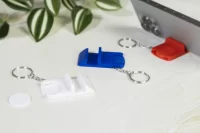 RABS přívěšek na klíče s mincí do vozíku červená s potiskem loga - foto 4