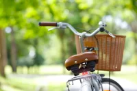 sada světel na kolo bílá s potiskem loga - foto 3