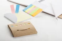 samolepící lístky béžová s potiskem loga - foto 4