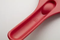 škrabka na led červená s potiskem loga - foto 4