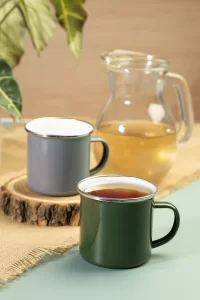 smaltovaný hrnek tmavě zelená s potiskem loga - foto 4