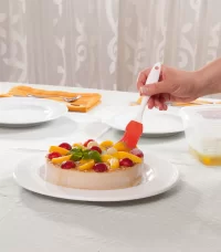 štětec červená s potiskem loga - foto 2