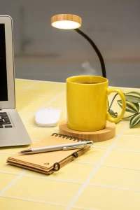 stolní lampa s ohřívačem hrnků přírodní s potiskem loga - foto 11