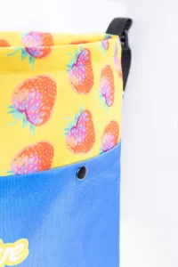 taška přes rameno z RPET na zakázku černá s potiskem loga - foto 7