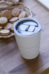 termo hrnek s měděnou izolací bílá s potiskem loga - foto 4