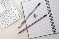 tužka růžová s potiskem loga - foto 7