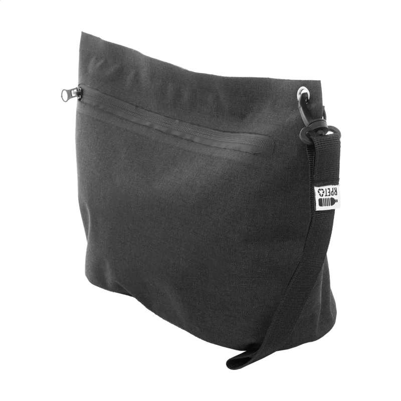 voděodolná kosmetická taštička černá s potiskem loga