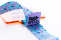 zakázková medaile průhledná oranžová s potiskem loga - foto 4