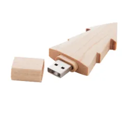 8GB USB disk ve tvaru vánočního stromku