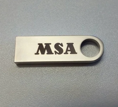 Ukázka tmavého laserového gravírování na USB-MK1 (potisk laserem)