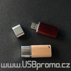 dřevěný reklamní USB s masivní kovovou krytkou USB-CEC423