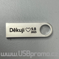 Ukázka tmavého laseru na USB disk MK1